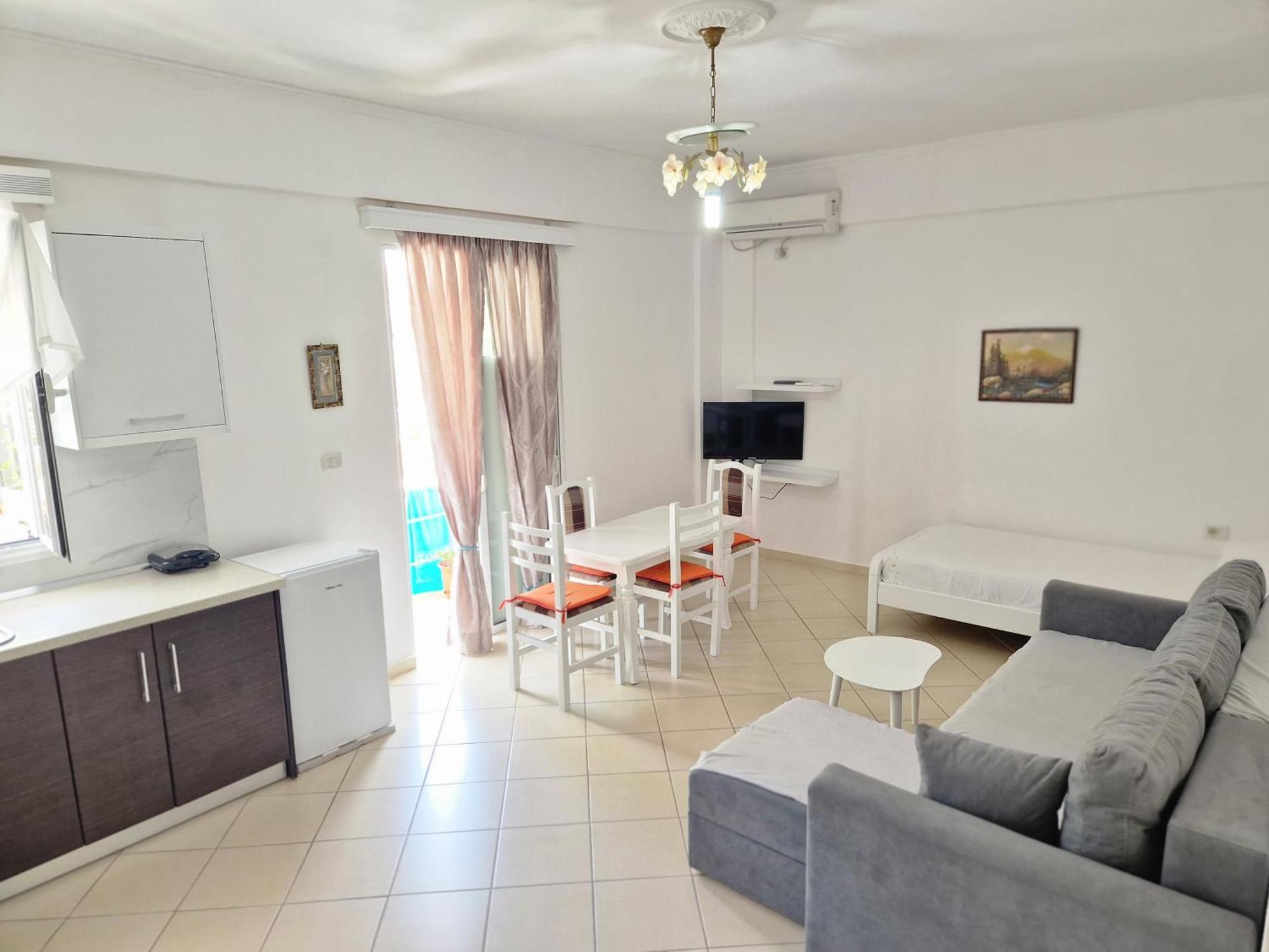 Sala Apartment's