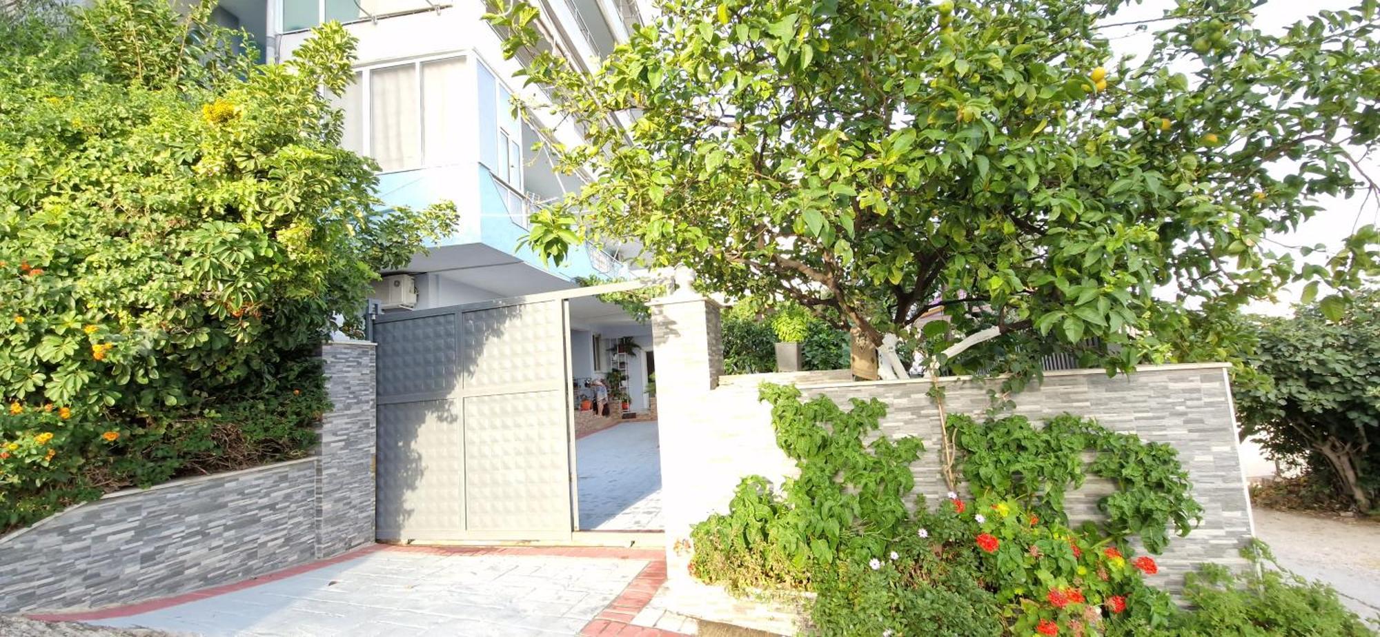Апартаменты Sala Apartment's